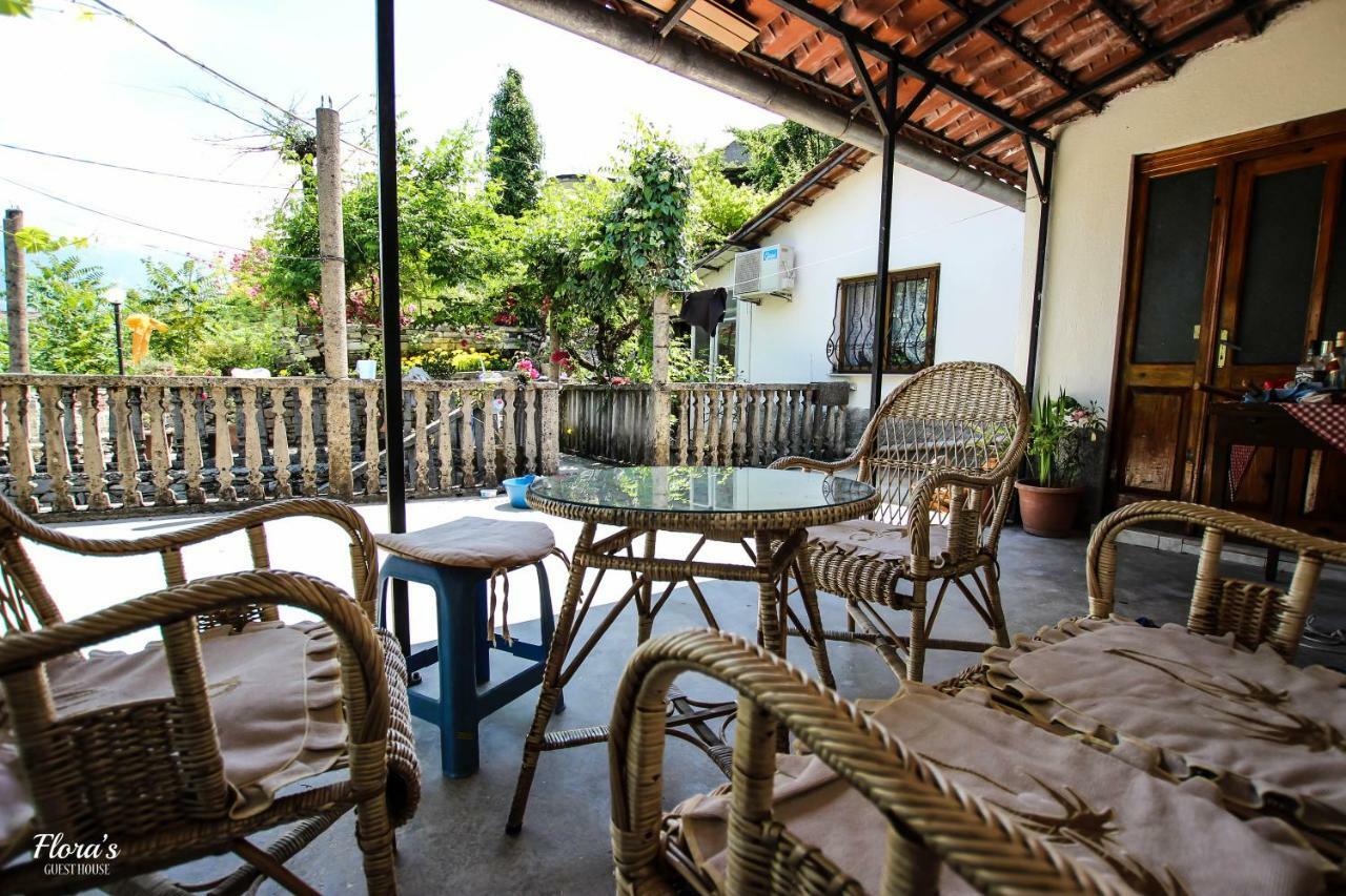 Flora's 'the Fir Gate' Guest house Gjirokaster